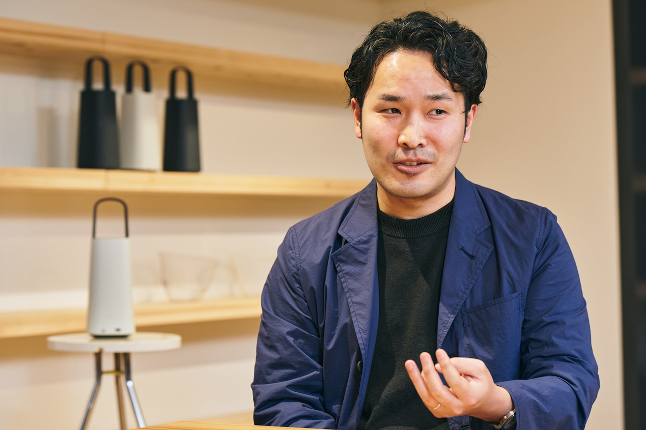  「オカムラはいろいろな『人が集まる場、人が働く場』に向けたものづくり、空間づくりを展開している」（中塚）