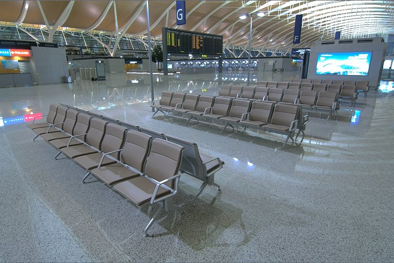 上海浦東空港に納入したロビーチェア