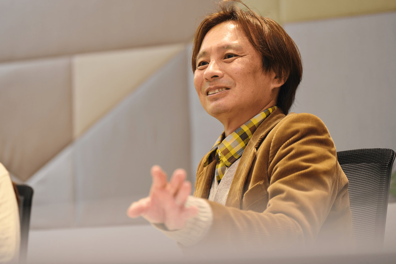 「研究所では、テレワークも携帯電話やインターネットがない90年代から実験している」（池田）