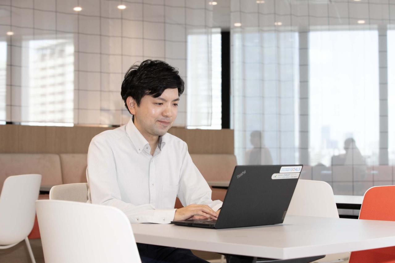 「ネーミングはプロモーション部の人たちにも一緒に考えてもらいました」と感謝を語る橋本