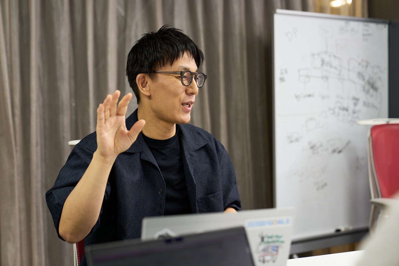 「働き方の制約を取り払うことが、『人間の能力を拡張する』につながる」（渡邊）