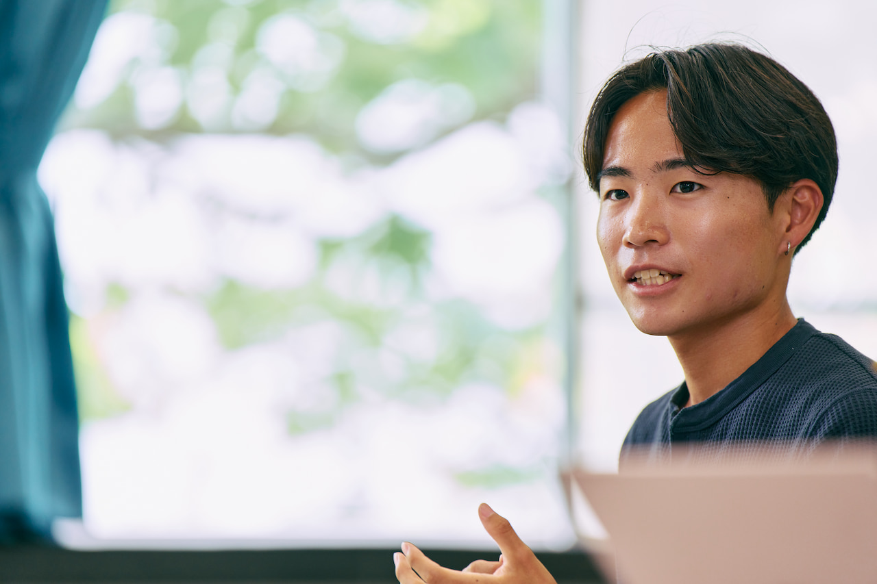 製品の背景にある物語に共感して選ぶという行為に、アートの世界に通じるものを感じた」（木島さん）