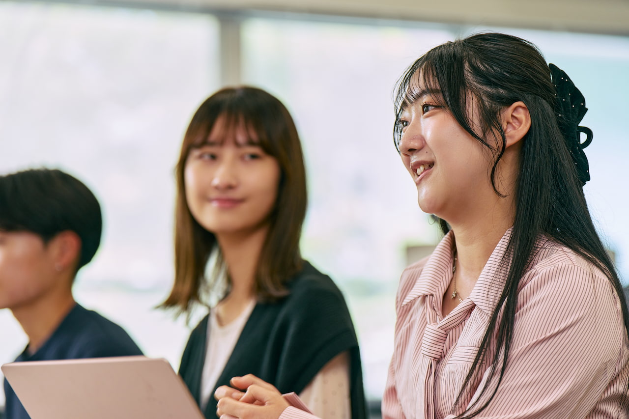 「将来は自分もオフィスに誇りを持って働きたいと思った」（山本さん）