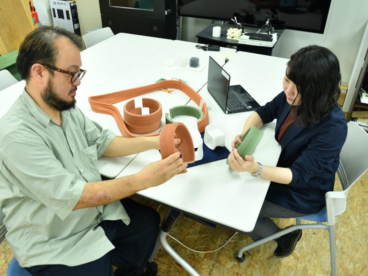 慶應義塾大学 益山 詠夢先生と色味を確認中