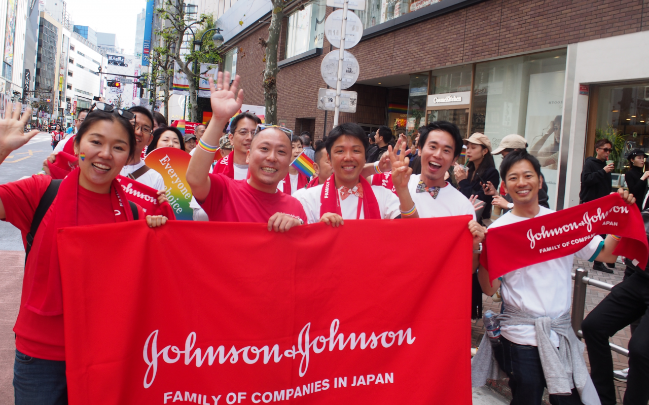 「Open&Out Japan」は、多くの社員と家族、友人とともに「2019東京レインボープライド」にも参加。